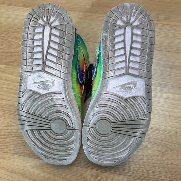 Nike Air Jordan 1 Retro High J Balvin - Picture 7 of 15